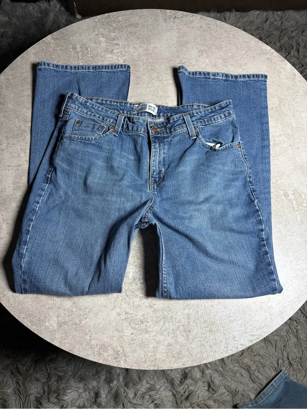 Levi’s women Denim Jeans mid rise bootcut - size 14